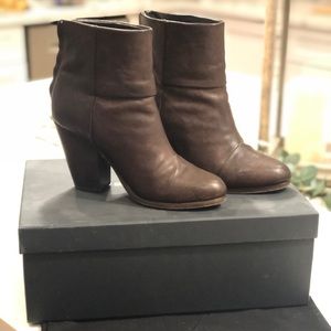 Rag and Bone Newbury Brown Leather Boot, Size 7.5